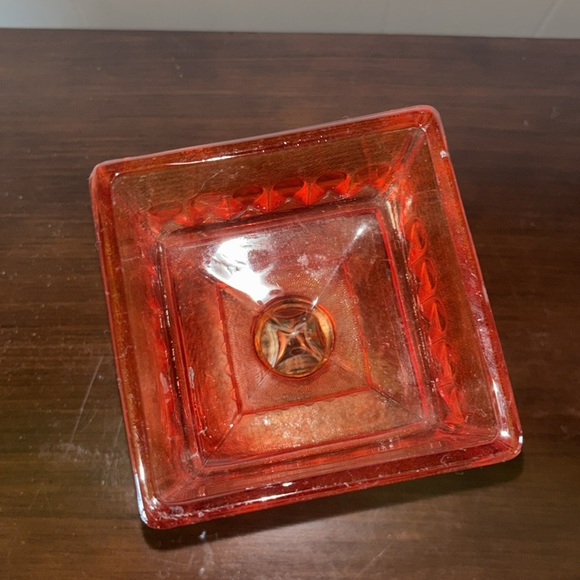 Jeannette Glass Amberina Wedding Bowl Candy Dish or Wedding Cake Box Red Amber - Picture 2 of 6